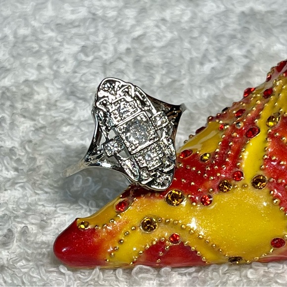 Romantic art deco style silver ring, sterling and clear rhinestones - Picture 6 of 11